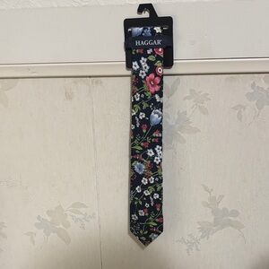 Haggar Floral Men's Tie - Black and Multicolor